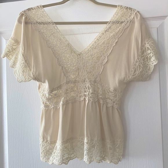 GIANNI BINI VINTAGE LACE TOP - Picture 3 of 3